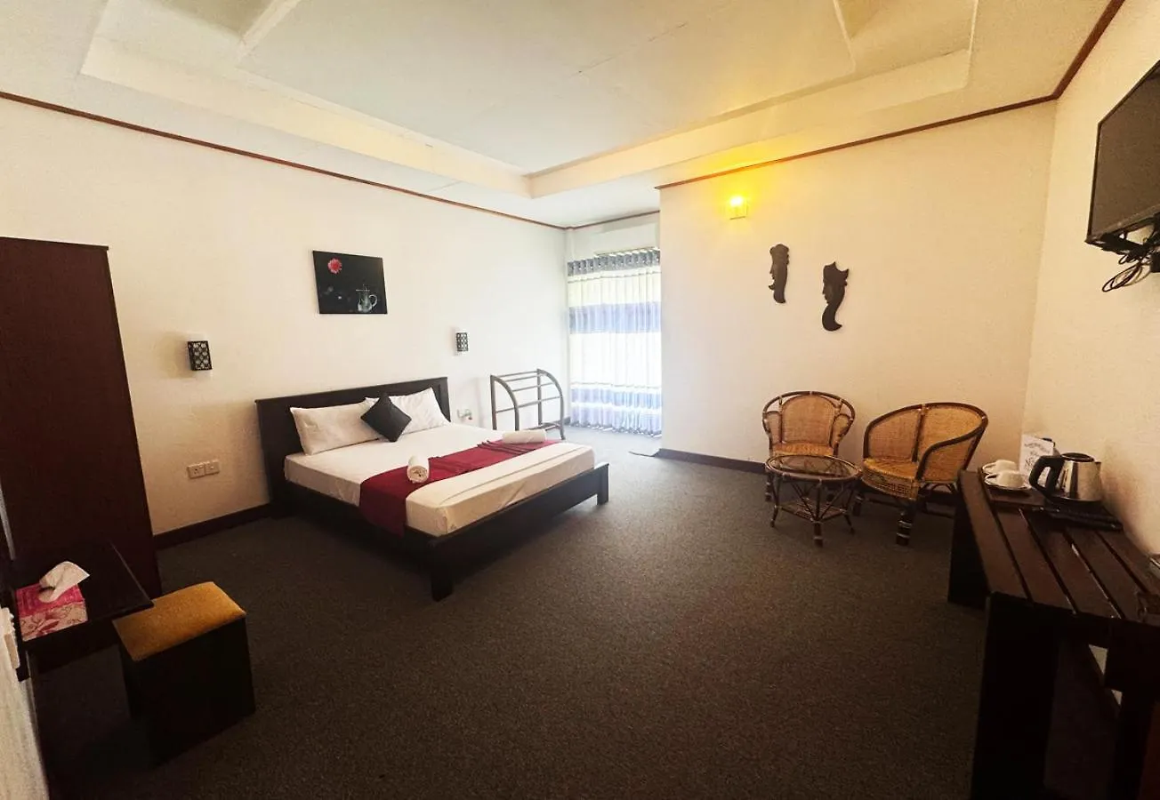 Nico Lagoon Hotel Negombo