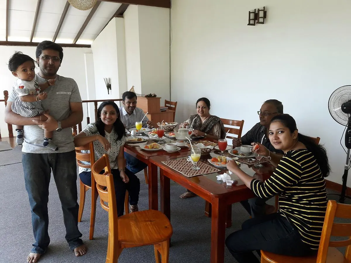 Nico Lagoon Hotel Negombo